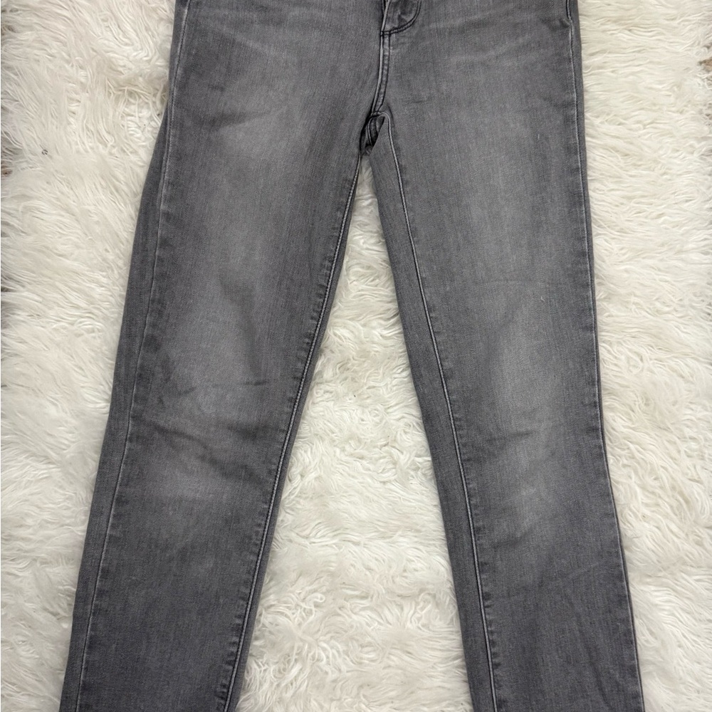 PAIGE Gray Skinny Jeans with Sleek Fit
